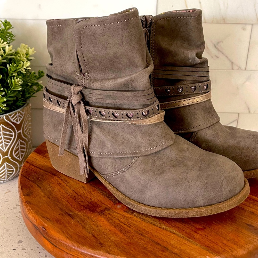 Girls Jellypop Boots size 5